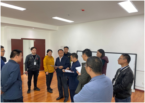 校领导指导学校信息化项目建设