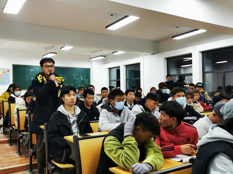 播种新时代的创新因子-----公共教学部学生就业创业系列讲座之二