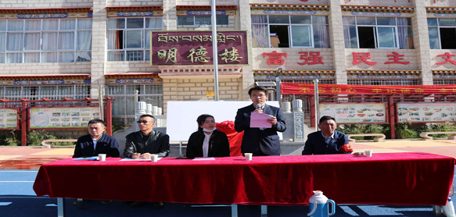 我校与四所学校共建“国培跟岗实践暨教育实习基地