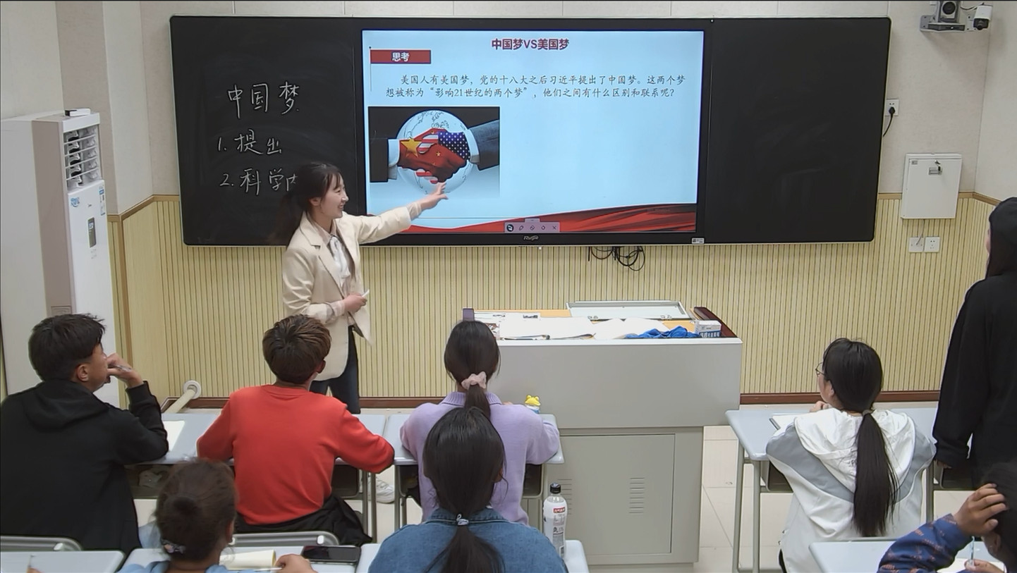 公共教学部组织开展新进教师达标课