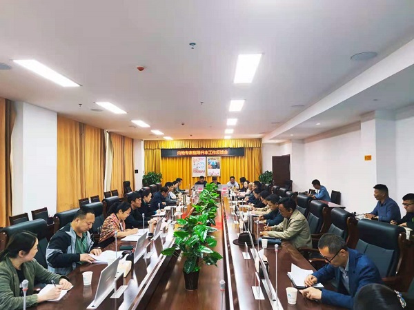 内地专家考察指导我校升本工作