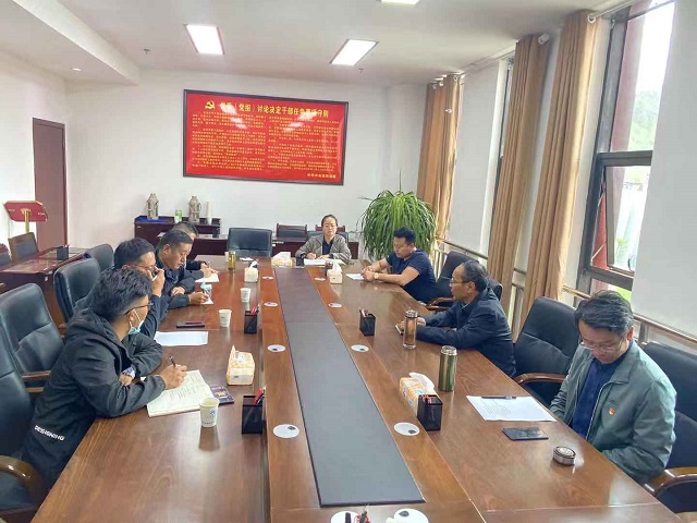 校领导与城投、代建方协调解决近期教职工反映的项目问题