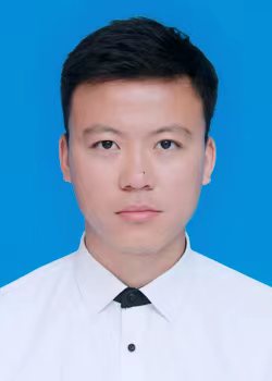 王磊 化学实验员初级