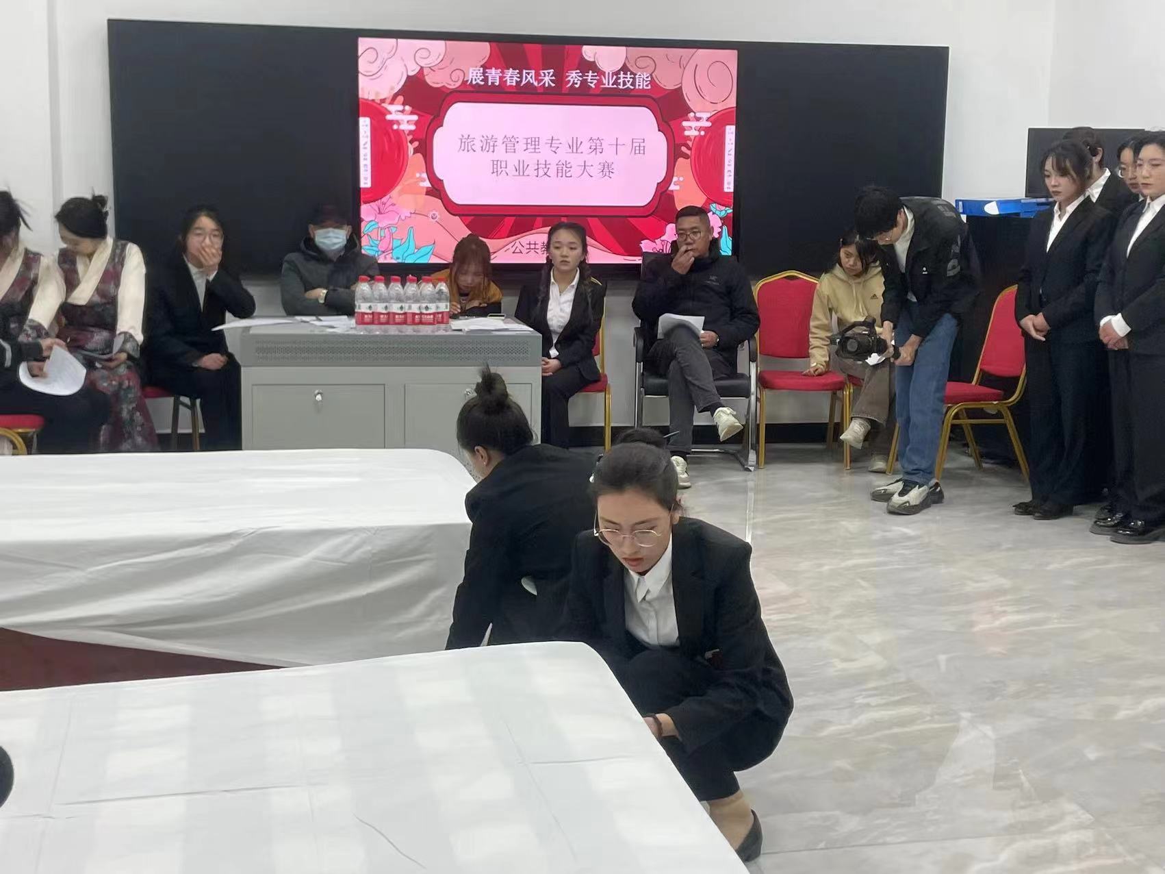 1712110584438197.jpg 1712110584438197.jpg