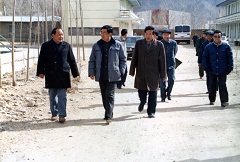 党中央总书记、国家主席、中央军委主席胡锦涛到我校视察