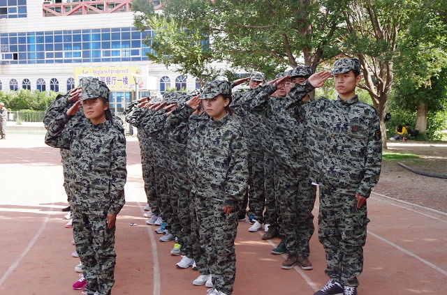 2013级公共教学部军训