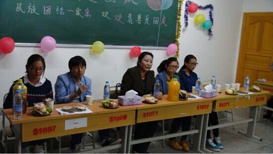 教育系师生茶话会